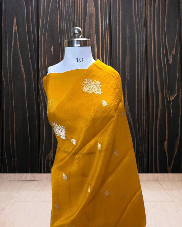 Pure Kora Handloom Silk - Kadhua Motifs Banarasi Saree