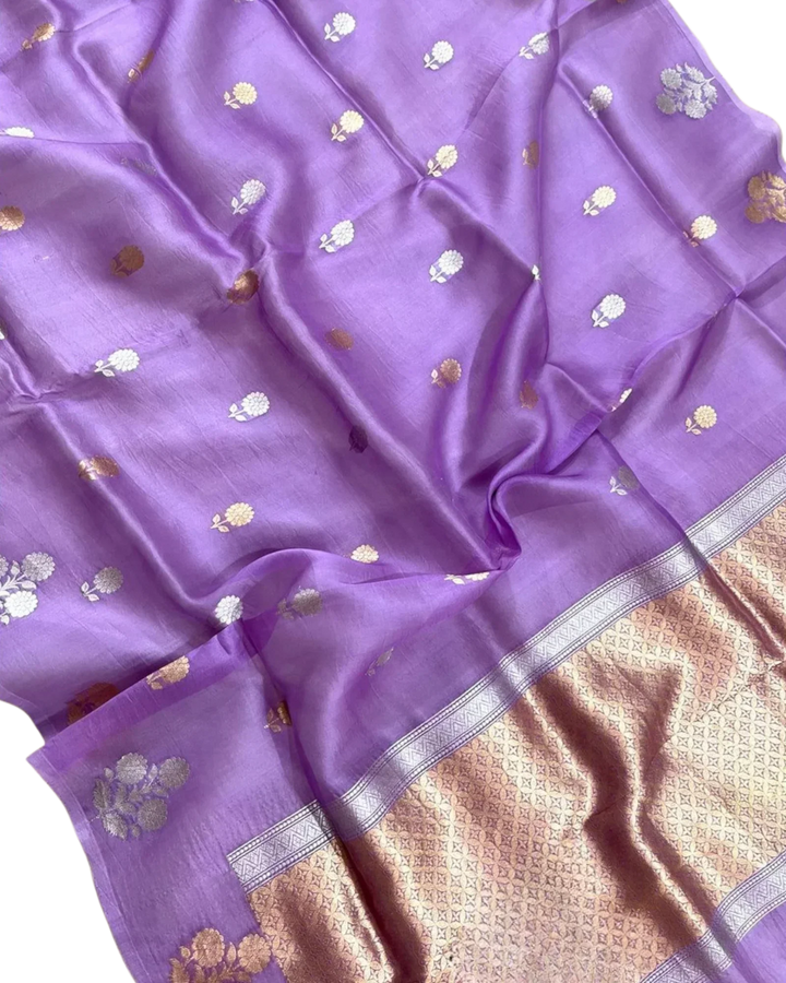 Pure Kora Handloom Silk - Kadhua Motifs Banarasi Saree - The Handloom Silk